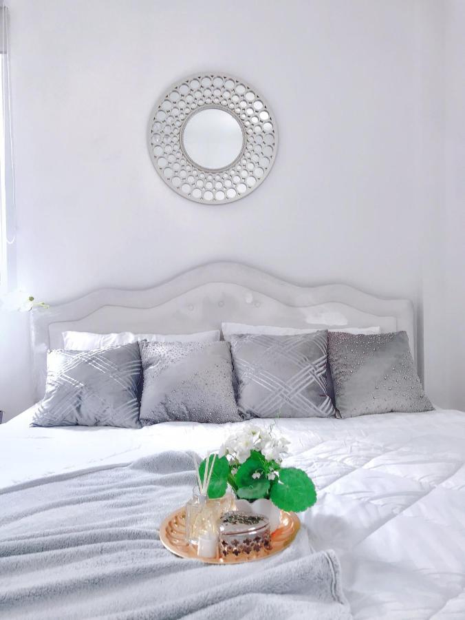 Aora Boutique Hotel Ekkamai Bangkok Exteriör bild